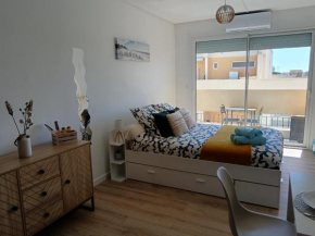 Studio tout confort avec place de parking et wifi